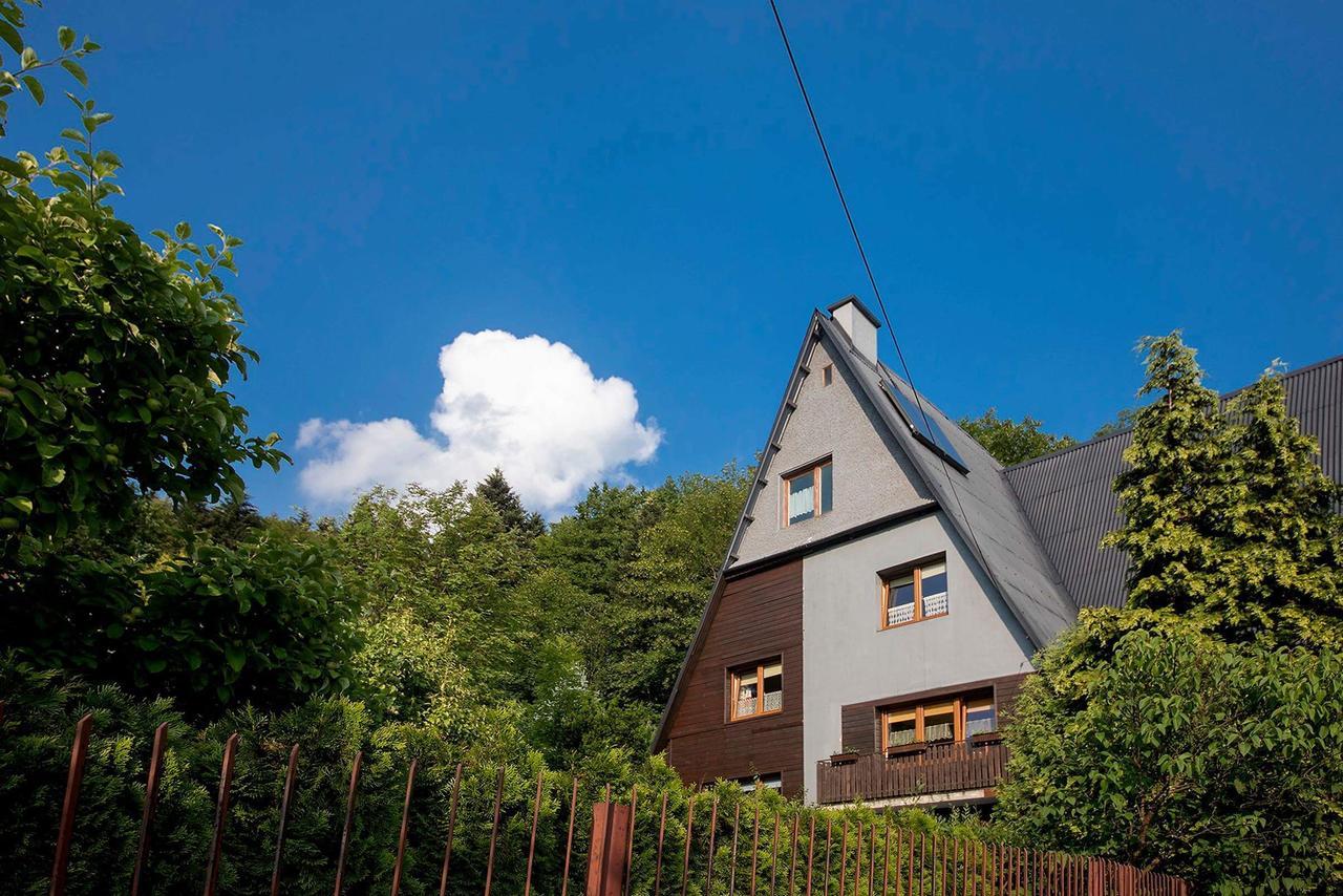 Willa Karolinka Stroza - Pet Friendly Myślenice Exteriör bild
